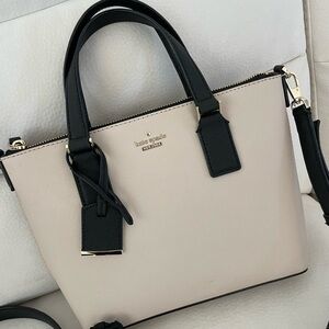 Kate Spade Cameron Street Lucie Cross Body - Tusk / Black Like NEW